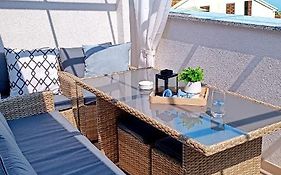 Apartman Leona